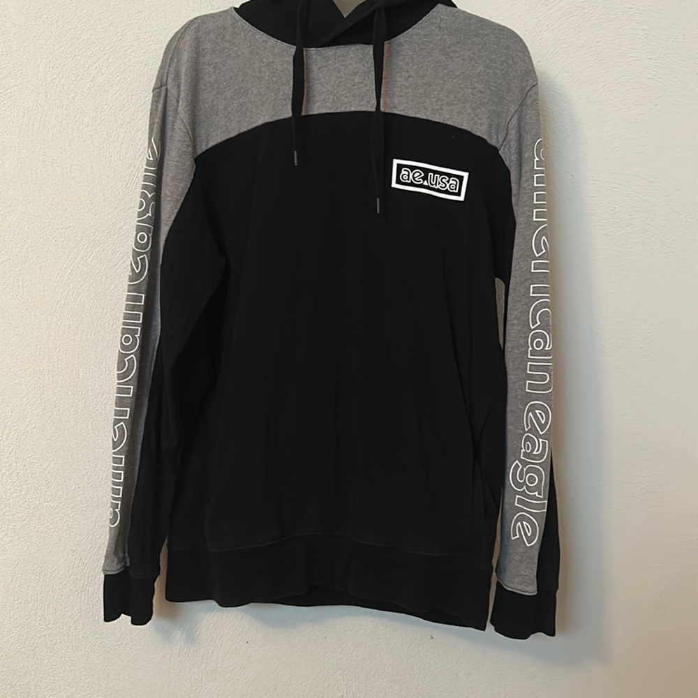American Eagle Sweatshirt